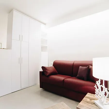 Apartment 330