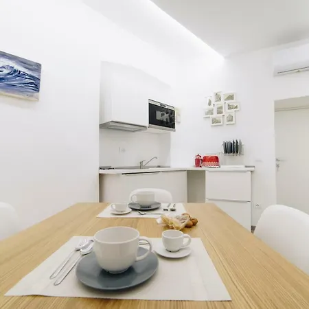 Apartment 330